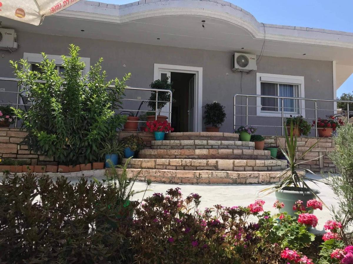 Nardi Guesthouse Ksamil Exterior photo